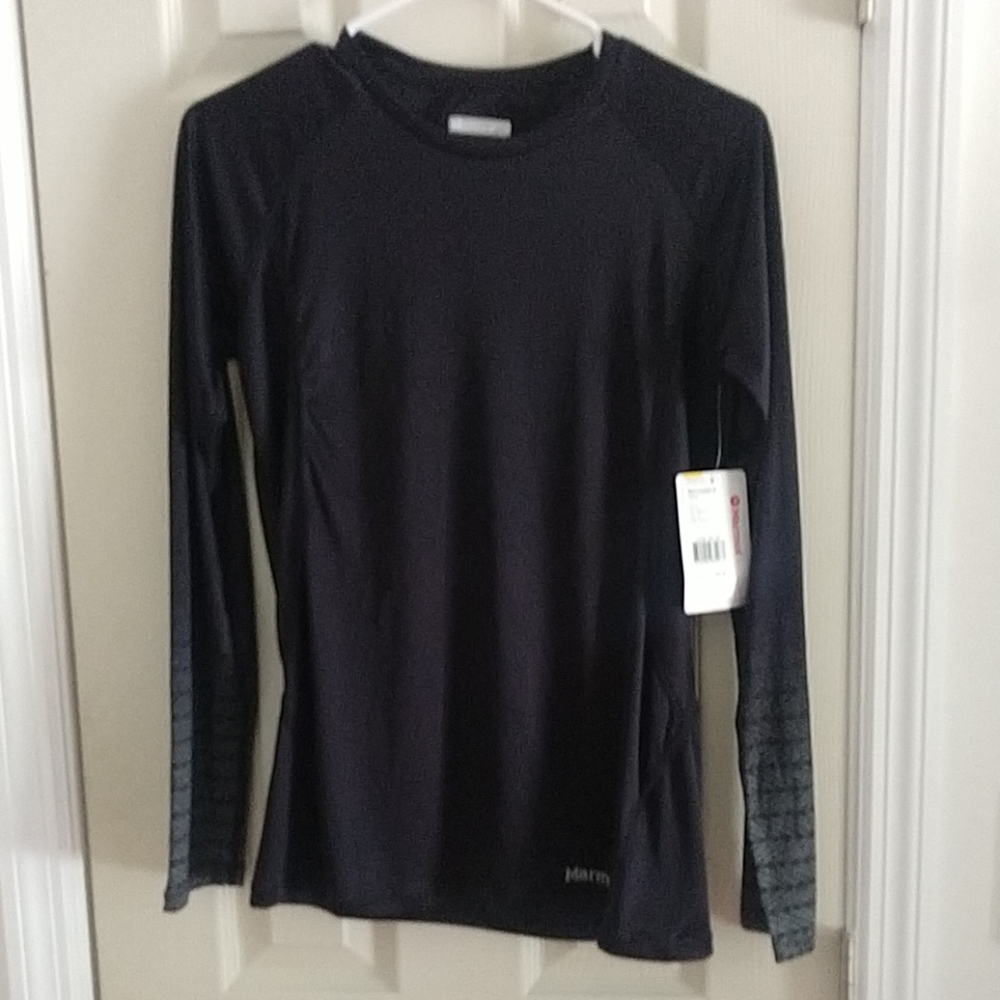 Black Marmot Athletic shirt